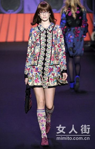 Anna Sui2011秋冬印花风格女装